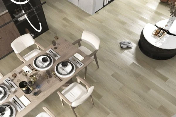 Кварц-виниловая плитка Refloor Fargo Comfort 2101-05 Вяз Оксфорд в Ижевске