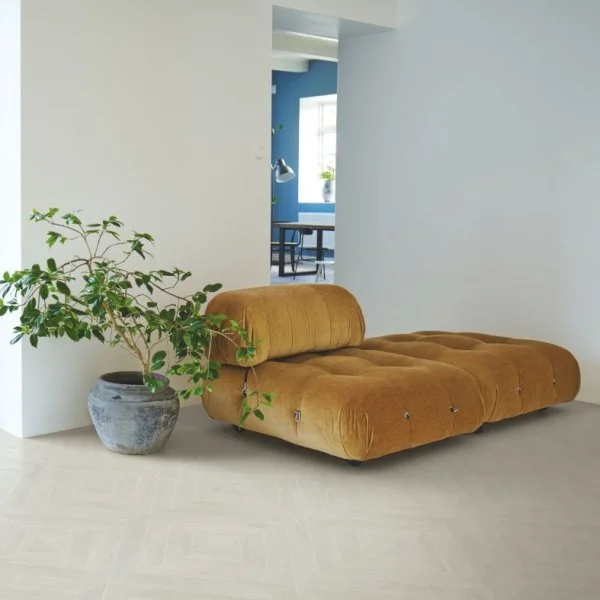 Ламинат Pergo Chevron 12 Pro Дуб Морозный Патинированный L1254-04157 в Ижевске