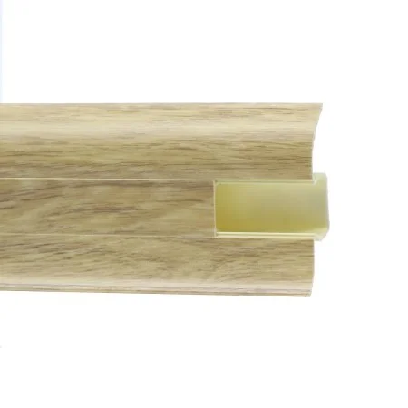 Пластиковый плинтус Royce №819 Дуб Летний (58х22х2200мм) в Ижевске