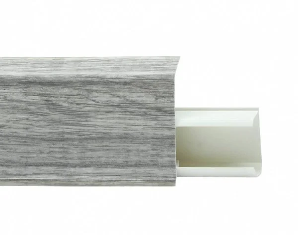 Пластиковый плинтус Royce №534 Дуб Верде (55х23х2200мм) в Ижевске
