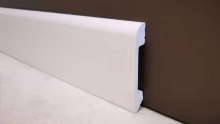 Плинтус Solid UHD 05/80 (80х13х2400 мм) в Ижевске