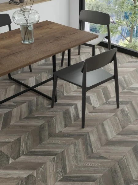 Ламинат Egger PRO 8/33 4V Large Дуб Кестинкорт Шоколад левая EPL240F4CL в Ижевске