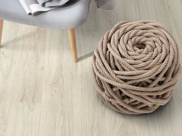 Ламинат Egger PRO 10/33 4V Дуб Азгил белый EPL153 в Ижевске