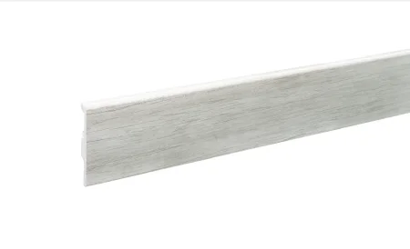 Плинтус дюрополимерный Bonkeel Дуб Северный (80х14х2000 мм) в Ижевске