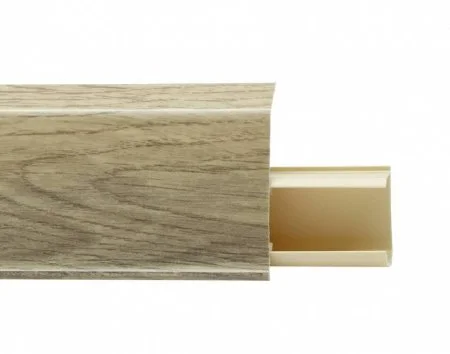 Пластиковый плинтус Royce №530 Дуб Пекан (55х23х2200мм) в Ижевске