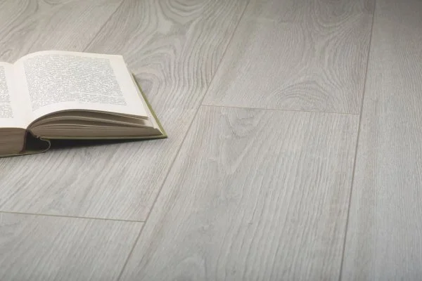 Ламинат Kronopol Platinium Milo 3034 Ferrara Oak в Ижевске