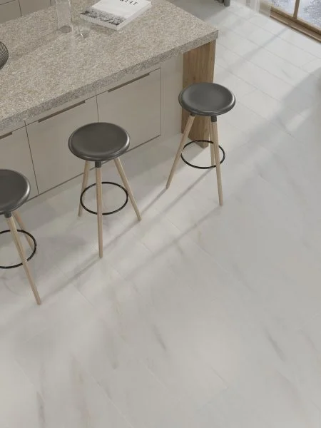 Ламинат Egger PRO 8/33 4V Large Aqua+ Мрамор Леванто белый EPL245 в Ижевске