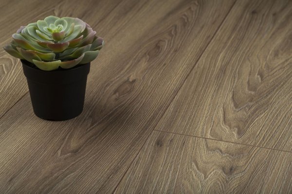 Ламинат Kronopol Platinium Milo 3712 Athena Walnut в #REGION_NAME_DECLINE_PP#